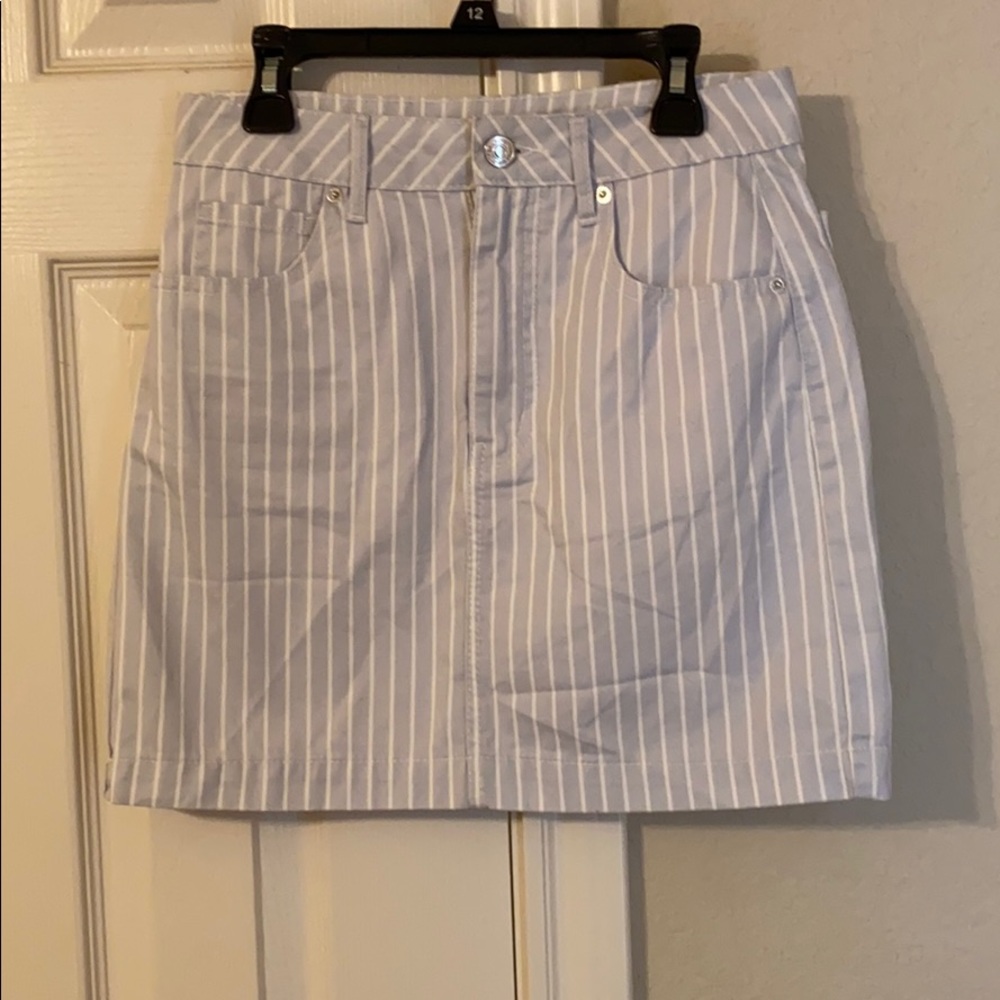 Forever 21 skirt